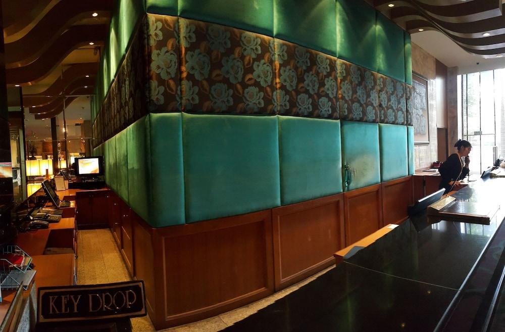 The Four Wings Hotel Bangkok Zewnętrze zdjęcie