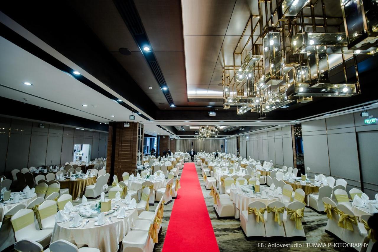 The Four Wings Hotel Bangkok Zewnętrze zdjęcie