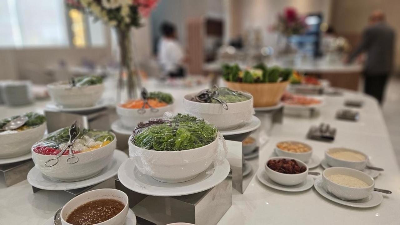 The Four Wings Hotel Bangkok Zewnętrze zdjęcie